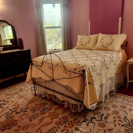 Downen House Bed & Breakfast Pueblo Buitenkant foto