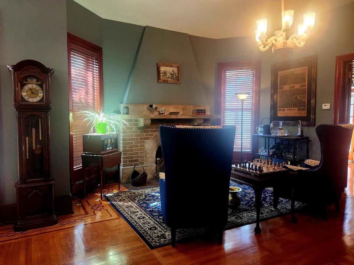 Downen House Bed & Breakfast Pueblo Buitenkant foto