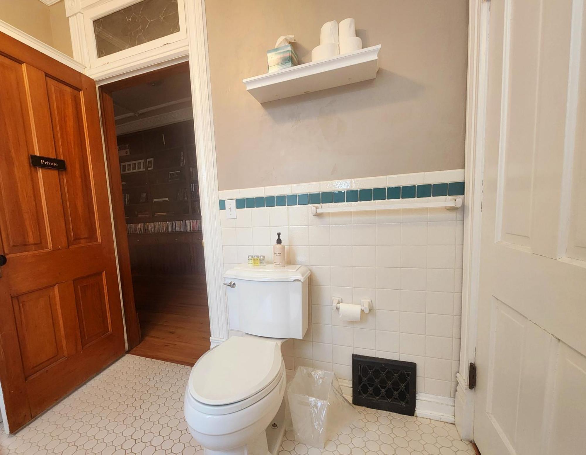 Downen House Bed & Breakfast Pueblo Kamer foto