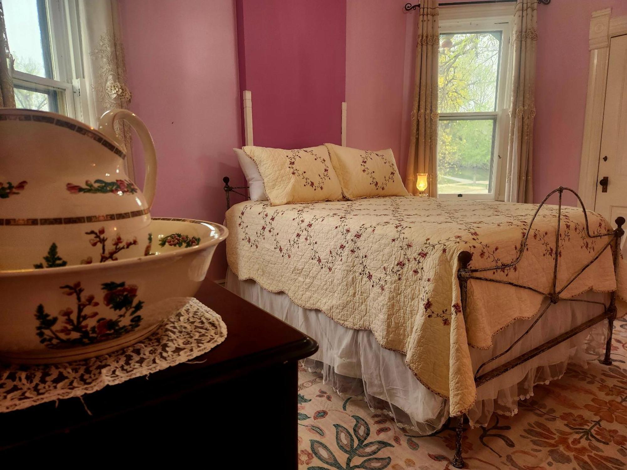 Downen House Bed & Breakfast Pueblo Kamer foto